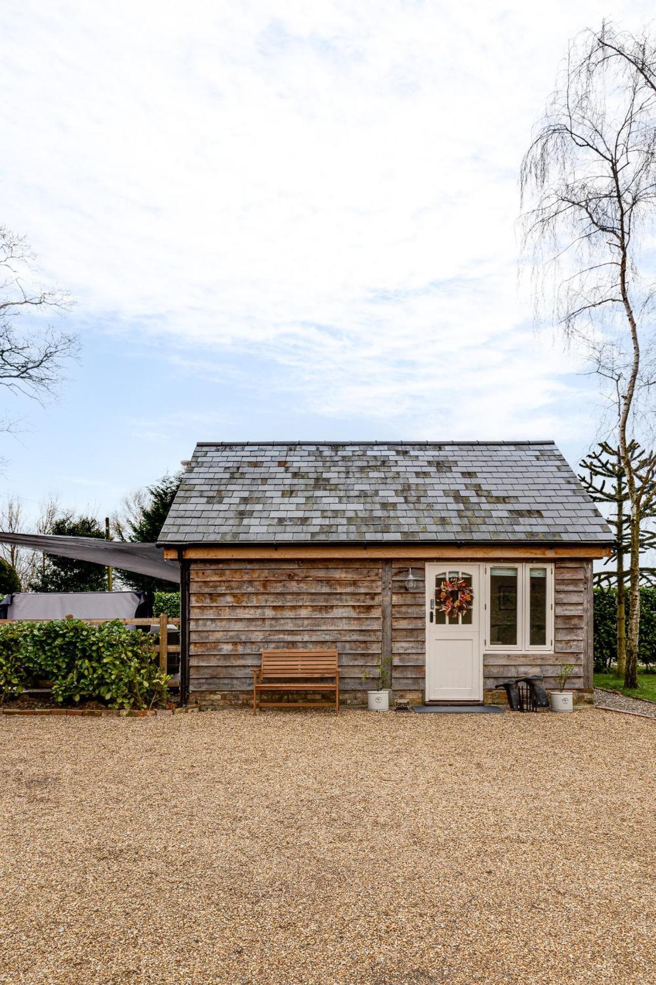 Vila Oak Tree Hideaway Whitchurch  Exteriér fotografie