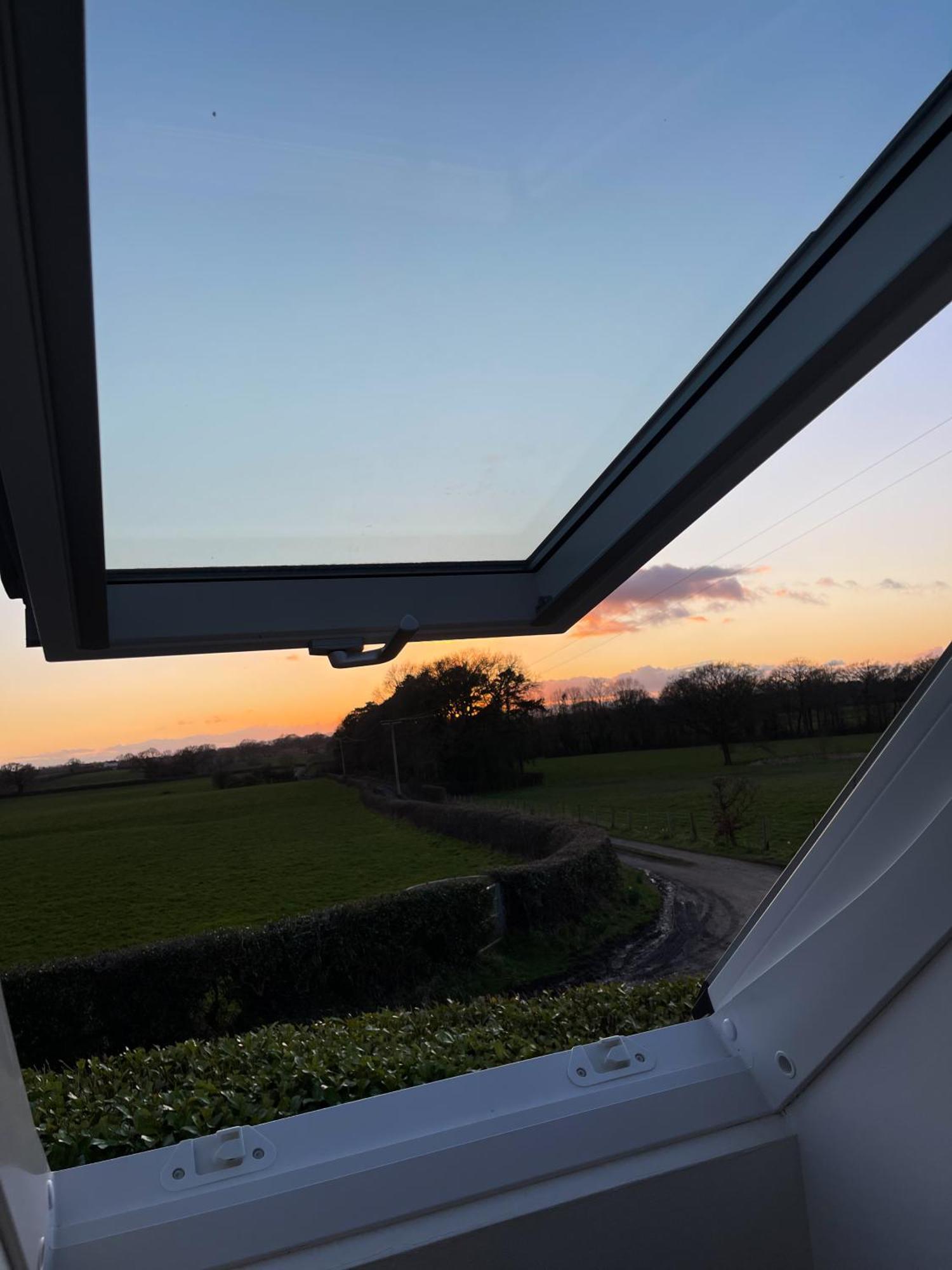 Vila Oak Tree Hideaway Whitchurch  Exteriér fotografie